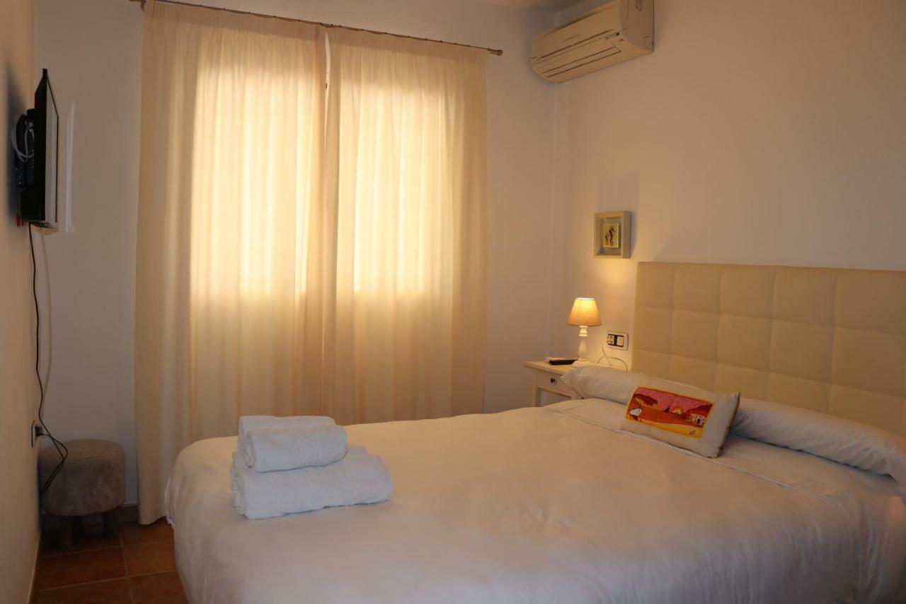 Villa Sa Vinyeta ซานต์ยอเรงซ์เดบาลาเฟีย ภายนอก รูปภาพ